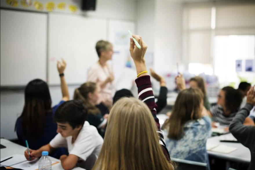 Gobierno y Banco Central lanzan en Tierra del Fuego el programa 'Educación financiera en el aula"