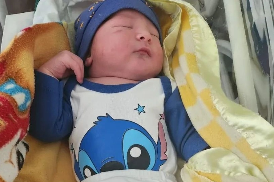 Noah, un "súper bebé" nació en el Hospital de Río Grande