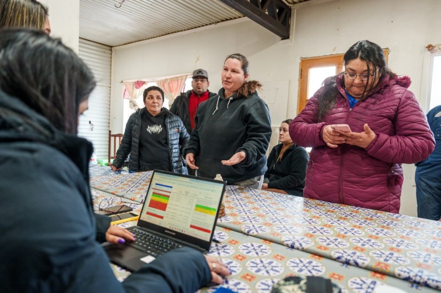 La oficina itinerante del programa “Llegó el Gas” recorre barrios en toda la provincia