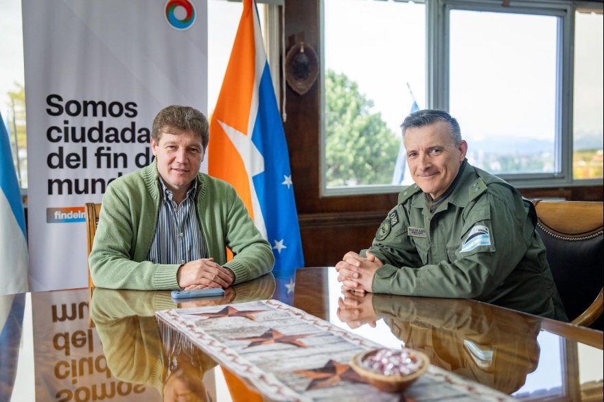 Melella recibió al nuevo jefe de Gendarmería Nacional en Tierra del Fuego