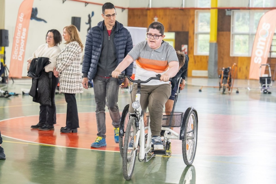 Exhibieron en Ushuaia equipos deportivos para personas con discapacidad donados por Noruega