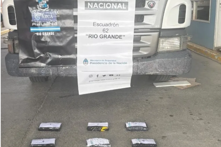 Operativo "Don Mauro": Hallan 13 kilos de cocaína en la frontera