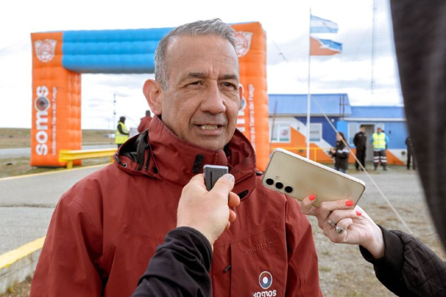 Sismo al sur de Ushuaia: "El nivel de alerta bajó y por eso llevamos tranquillidad a la población"