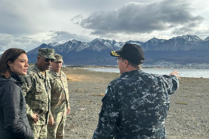 Advierten que la presencia militar de EEUU en Ushuaia pone en riesgo el Tratado Antártico