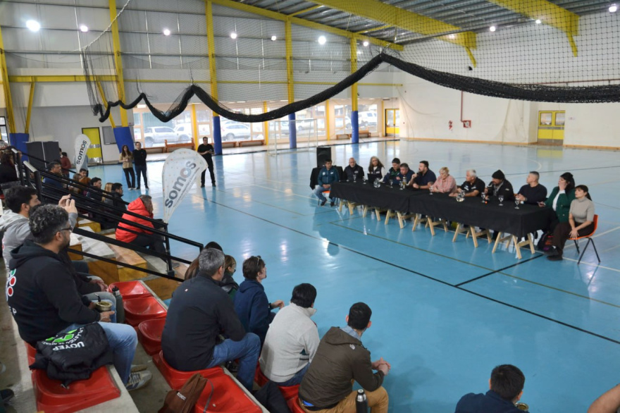 Gremios fueguinos acordaron un paro para el próximo miércoles 21 por la eliminación de aranceles
