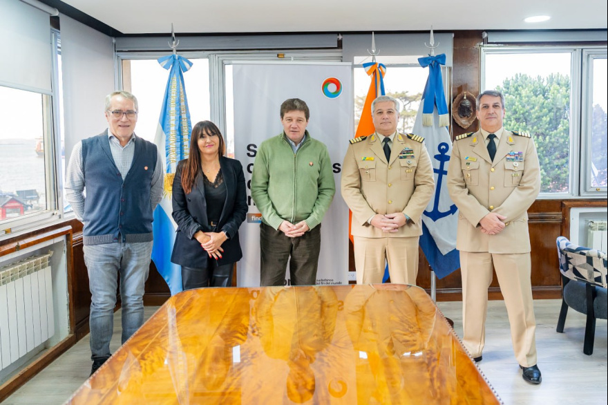 Tierra del Fuego y Prefectura Naval colaborarán en el control de la actividad pesquera