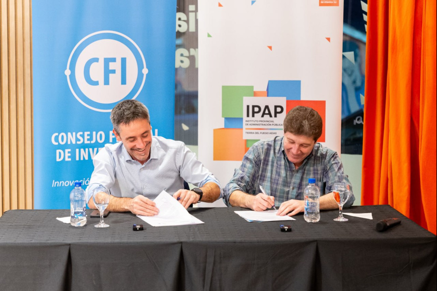 Gobierno y CFI firmaron convenio para fortalecer la capacitación de trabajadores estatales fueguinos