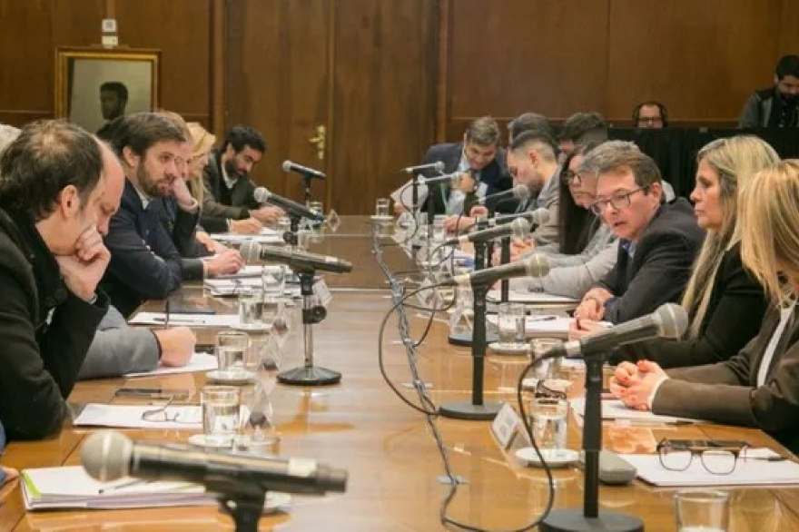 Nación rechazó propuesta de los gobernadores por fondos y escala la tensión con las provincias