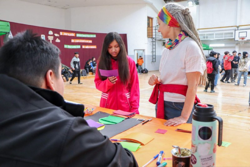 Amplia participación de jóvenes en la segunda jornada de concientización sobre consumos problemáticos