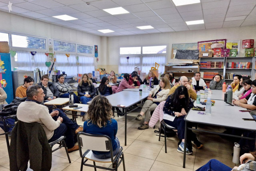 Continúa el debate en escuelas sobre la transformación educativa en Tierra del Fuego