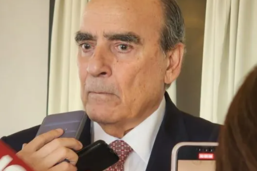 El Gobierno de Javier Milei habló de la relación con los gobernadores y reiteró que vetará los proyectos previsionales
