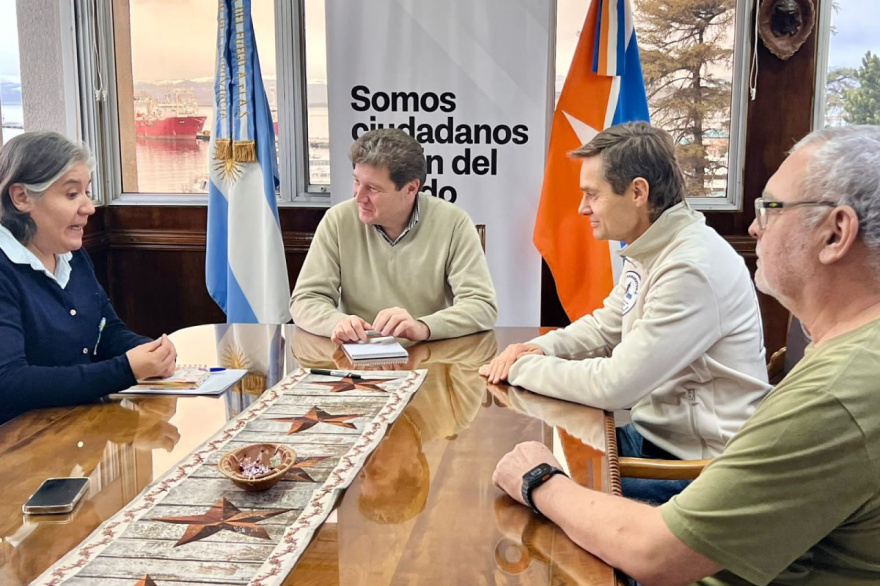 Gobierno acompañará la ultramaratón por el nuevo edificio del CAAD en Ushuaia