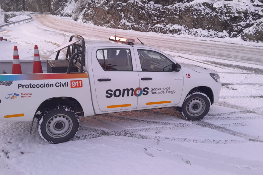 Recomiendan extremar precauciones al circular en la zona del Paso Garibaldi ante nevada