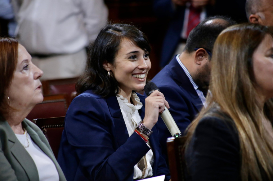 Monte de Oca: “Me duele que se siga hablando de Adorni con todo el trabajo que tenemos que hacer”“Donar dos mapas no tapa el ajuste a la educación técnica”: SUTEF cruzó a la senadora Monte de Oca