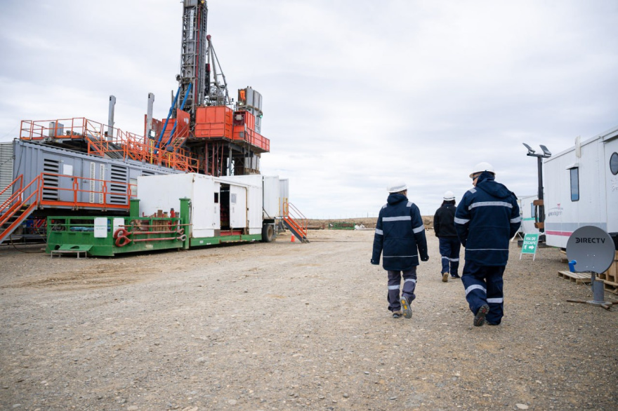 “Tenemos hoy el desafío de tener un yacimiento con trabajadores de Tierra del Fuego”, dijo Castillo