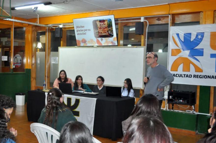 De la ingeniería a la mesa: desarrollan snacks elaborados con pan de indio en Tierra del Fuego