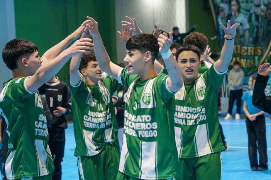 Río Grande hizo historia: Deportivo Frías y Camioneros se consagraron campeones nacionales de futsal