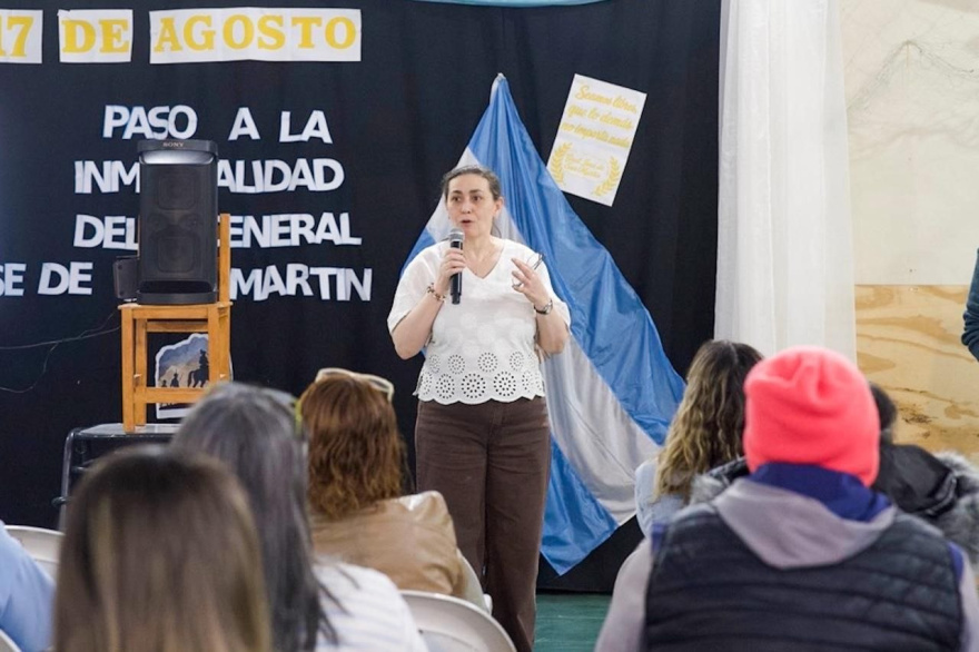 El Ministerio de Educación fueguino presentó el nuevo portal ‘Familias’ y el boletín digital