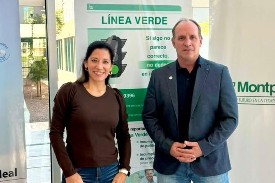 Funcionarios del Laboratorio del Fin del Mundo y OSEF recorrieron una planta farmacéutica en CABA