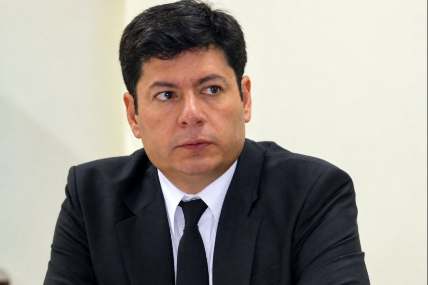 Ibarra sobre la nueva ley penal juvenil: “La responsabilidad alcanza al menor y a su familia”