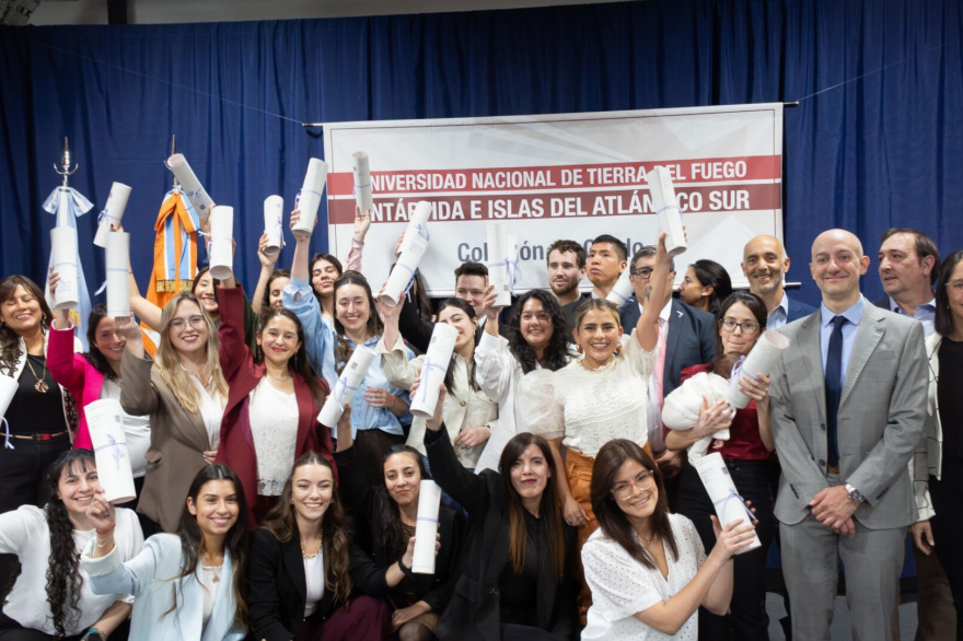 Ushuaia suma más de 30 nuevos profesionales graduados de la UNTDF