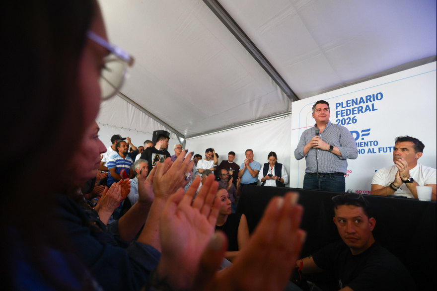 “Desde el sur tenemos mucho para aportar”: Perez participó del plenario encabezado por Kicillof