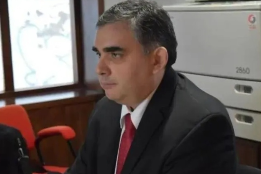 Guzmán llega a juicio con dos de las tres acusaciones por violencia de género prescriptas