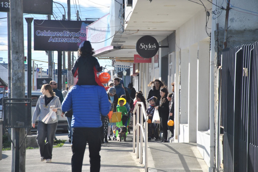 Halloween llega con lluvias aisladas: revisá cómo estará el pronóstico este sábado en Tierra del Fuego