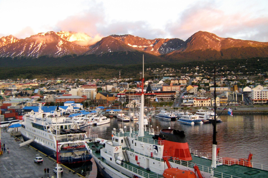 Cámaras empresariales rechazaron ‘cortes’ de trabajadores en los accesos al puerto de Ushuaia
